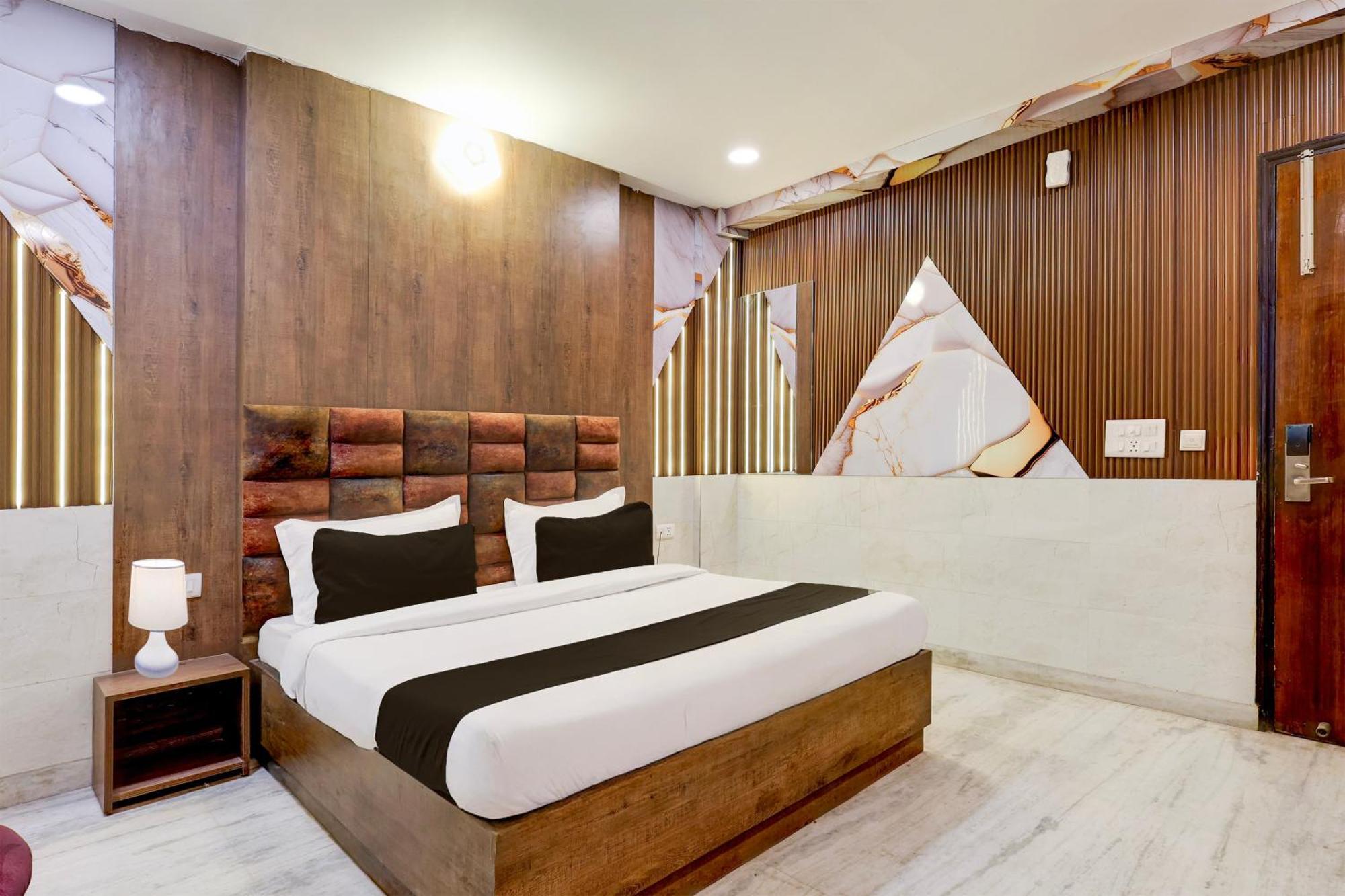 Super Hotel O Alipur Narela Eksteriør bilde