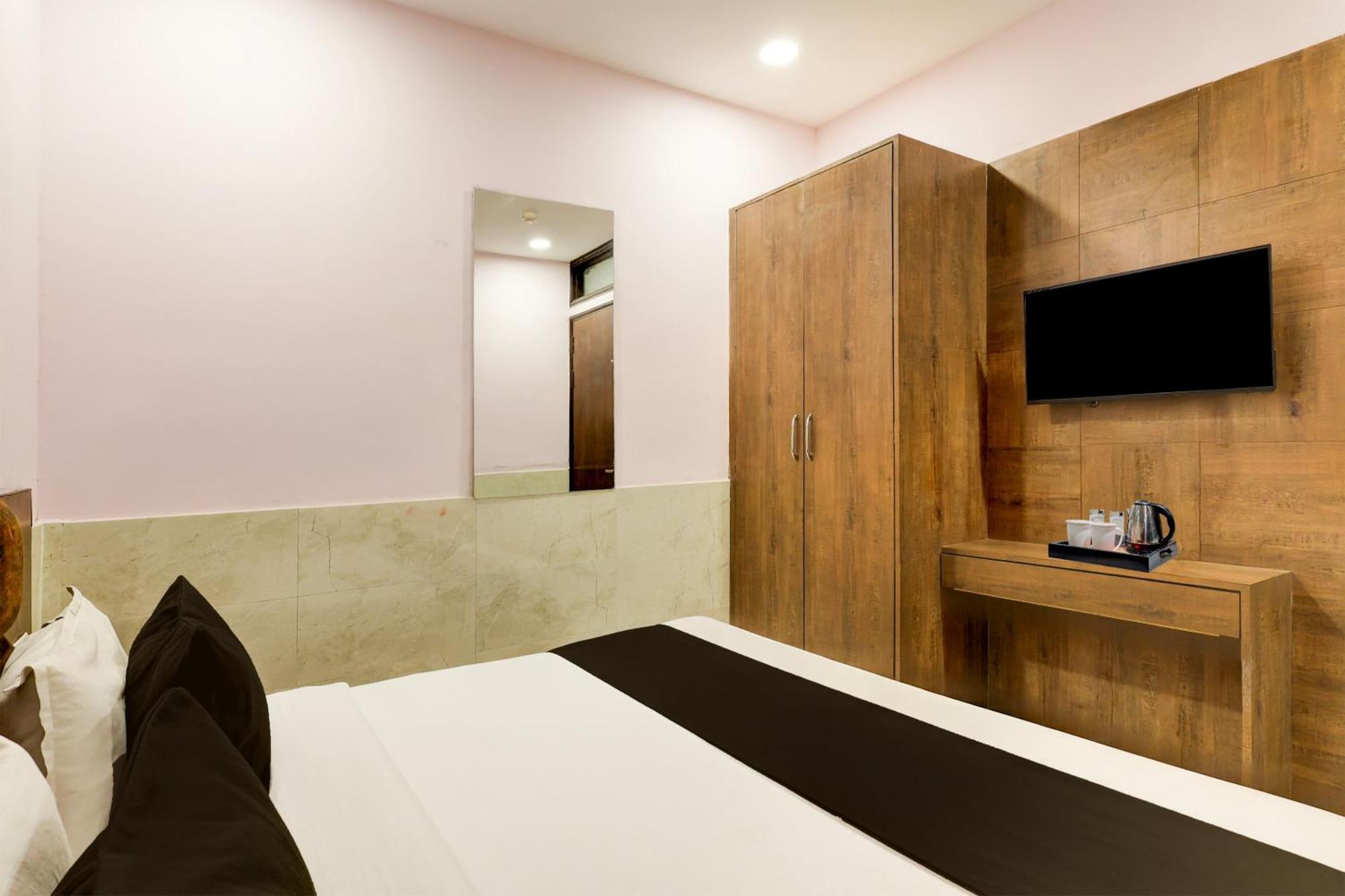 Super Hotel O Alipur Narela Eksteriør bilde