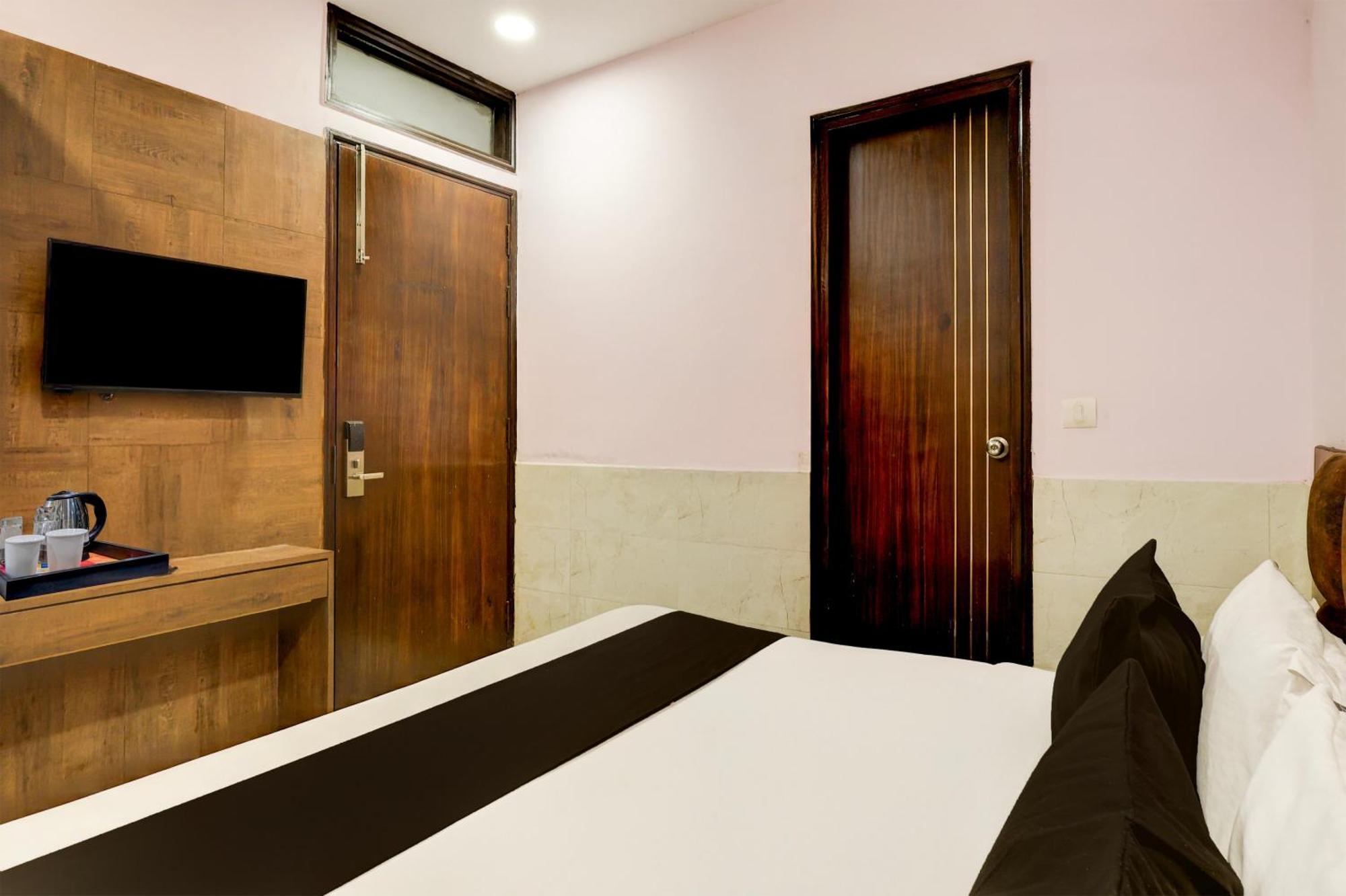 Super Hotel O Alipur Narela Eksteriør bilde