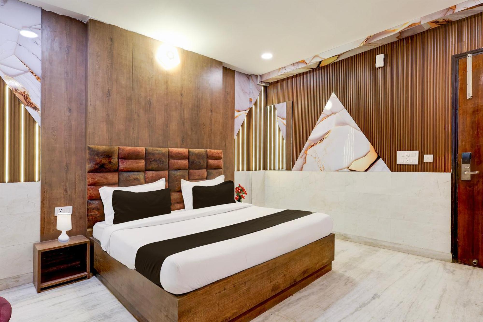 Super Hotel O Alipur Narela Eksteriør bilde