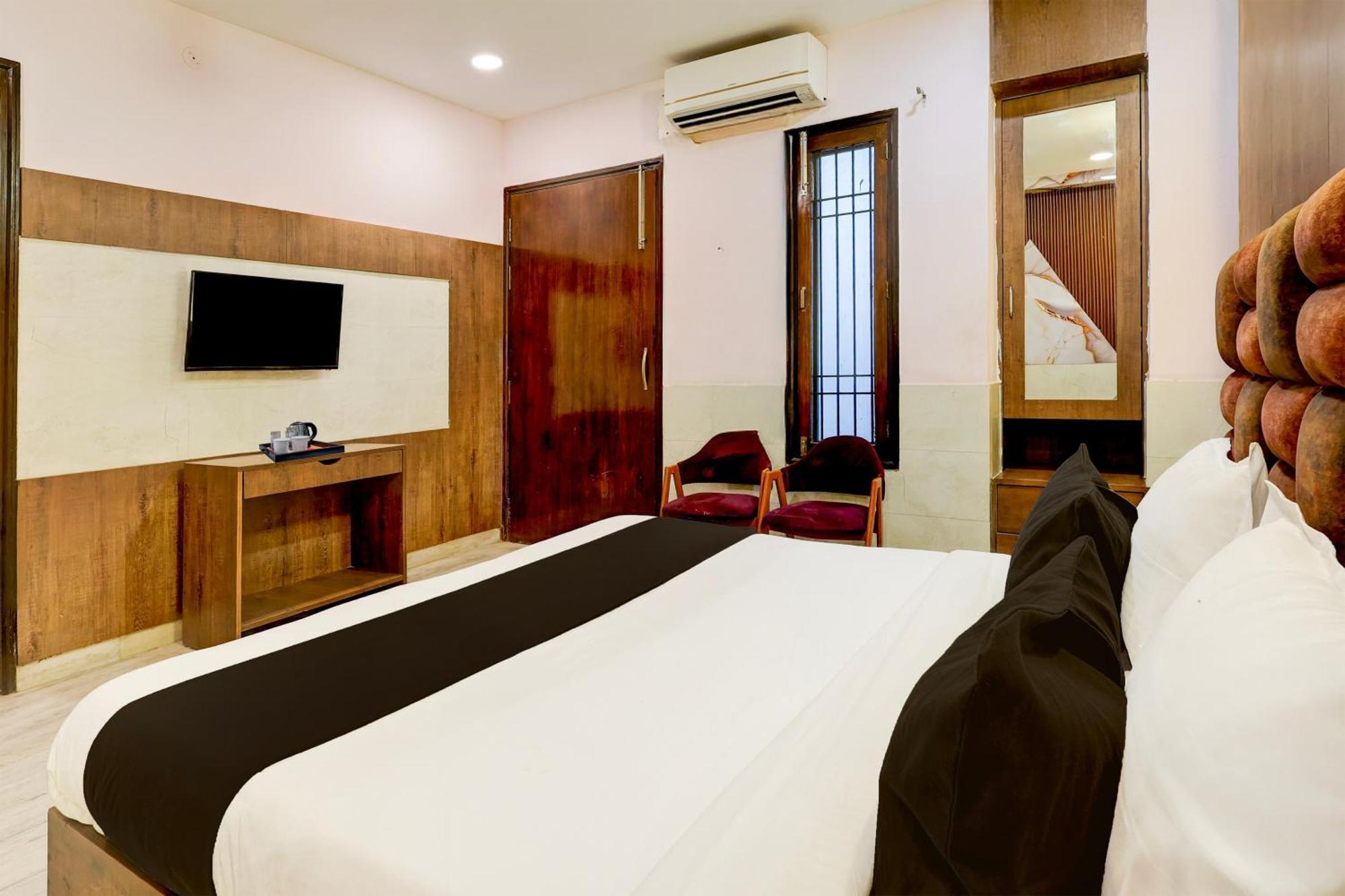 Super Hotel O Alipur Narela Eksteriør bilde
