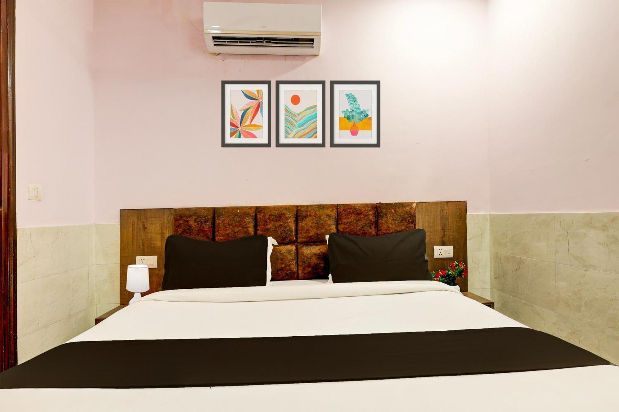 Super Hotel O Alipur Narela Eksteriør bilde